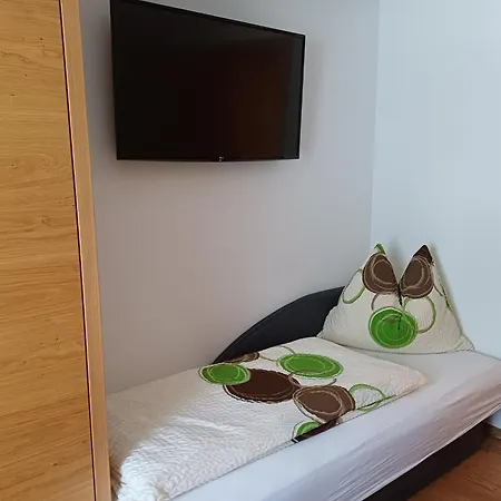 ゲストハウス Fruehstueckspension Sunnhaeusl ザンクト・ファイト・イム・ポンガウ