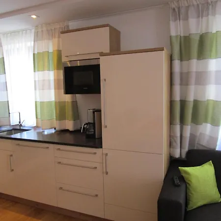 Fruehstueckspension Sunnhaeusl 3*