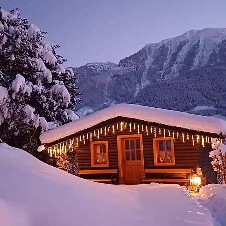 ゲストハウス Fruehstueckspension Sunnhaeusl ザンクト・ファイト・イム・ポンガウ