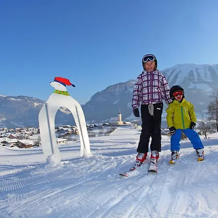 ゲストハウス Fruehstueckspension Sunnhaeusl ザンクト・ファイト・イム・ポンガウ